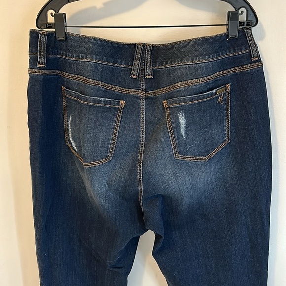 Melissa McCarthy Seven7 Studded Girlfriend Distressed Jeans - Picture 4 of 9